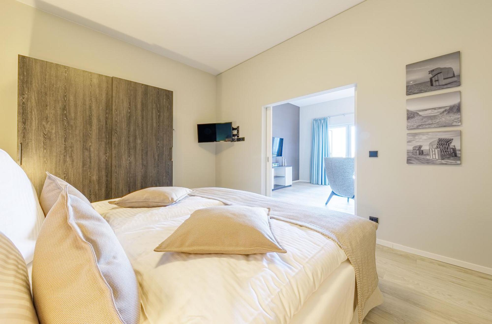 Alte Seefahrtschule Am Ostseestrand Apartment Wustrow  Bilik gambar